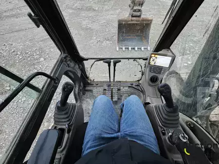 Pelles sur chenilles 2016 Case CX 210 D (7)