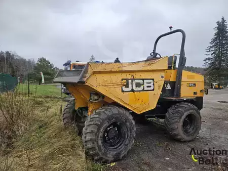 Zalomené klouby-dampry  2015 JCB 9TFT (1)