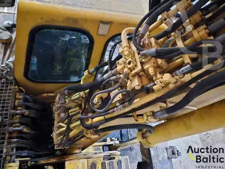 Pelle sur pneus 1995 Atlas 1604 (14)