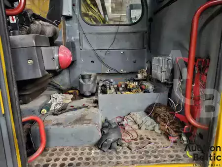 Pelle sur pneus 1995 Atlas 1604 (17)