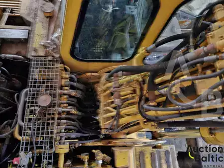 Pelle sur pneus 1995 Atlas 1604 (18)