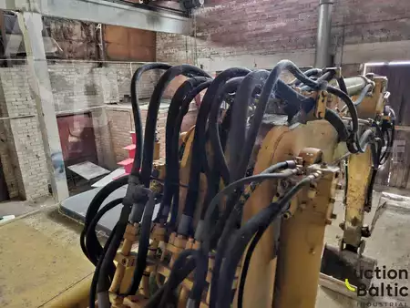 Pelle sur pneus 1995 Atlas 1604 (19)