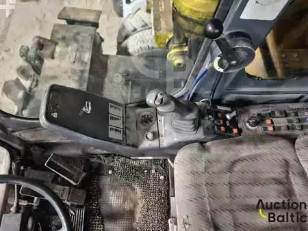 Pelle sur pneus 1995 Atlas 1604 (9)