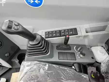 Escavadora de rastos 2024 Sany SY80U (11)