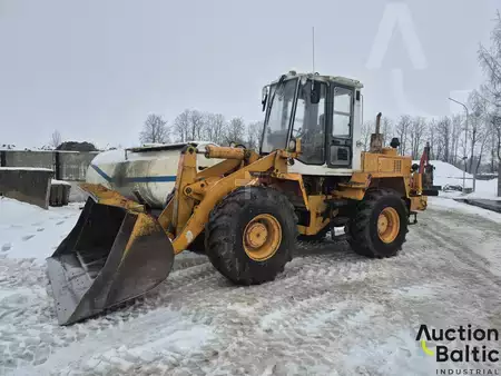 Pale Gommate 2004 Amkodor 333.2 (1)