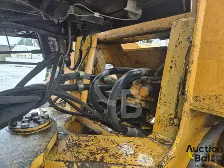 Pale Gommate 2004 Amkodor 333.2 (15)