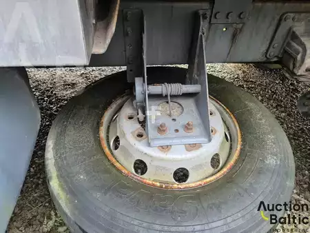 Lastbil 1997 Volvo FL6 (18)