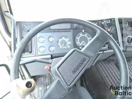 Lastbil 1997 Volvo FL6 (5)