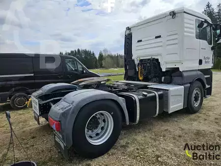 Ciężarówka 2017 MAN TGX18.460 (3)