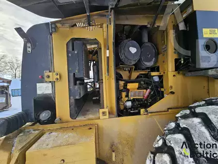 Radlader 2001 Caterpillar 924 G (11)
