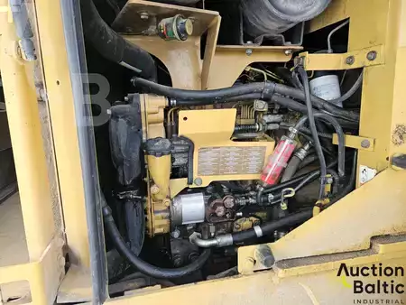 Radlader 2001 Caterpillar 924 G (16)