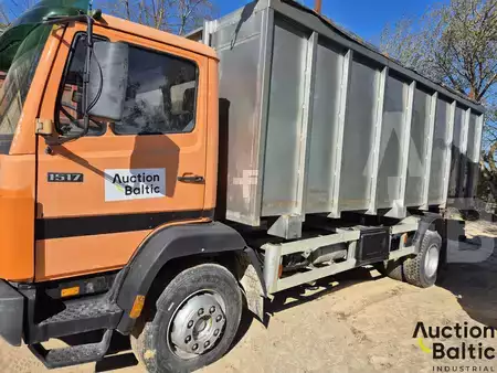Kamion 1995 Mercedes-Benz 1517 (4)