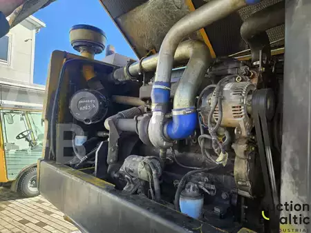 Mobil gravemaskin 2006 Hydrema M 1400 C (12)