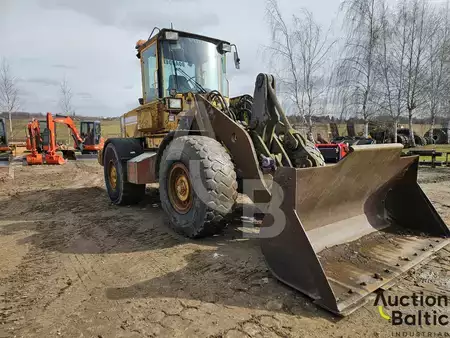 Pale Gommate 1996 Volvo L 90 C (2)