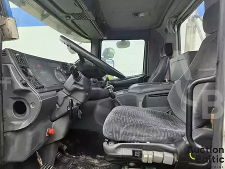 Lastbilsblandare 1997 Scania P 94 GB (6)