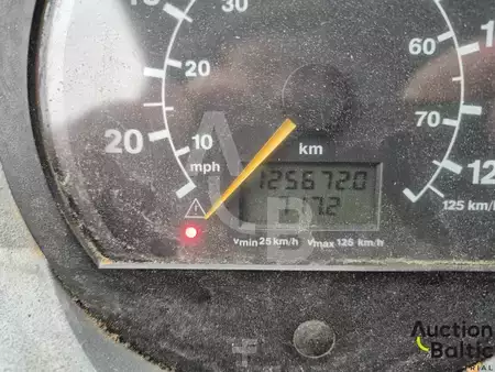 Mobilkran 2005 Grove GMK 3050 (7)