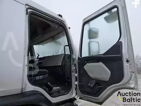 Lastbilsblandare 2007 Volvo FE320 (7)