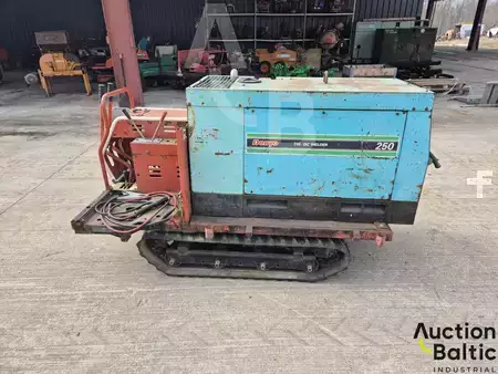 Dozers de soldadura 0 Denyo DCT250SS (3)