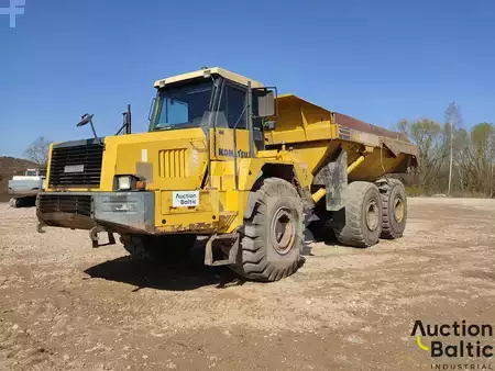 Wywrotki przegubowe 2006 Komatsu HM400 (1)