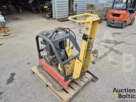 Ostatní 0 Dynapac LG 500 (1)