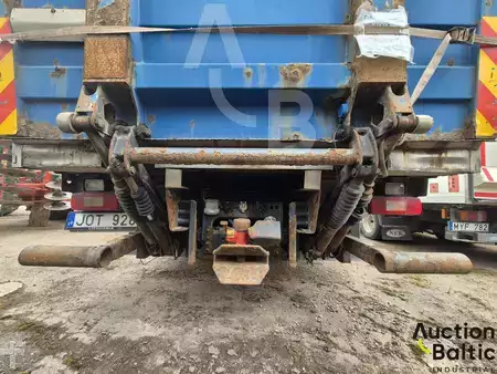 Vrachtwagen 2007 Volvo FM360 (9)