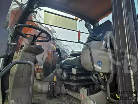 Mobilbagger 2009 Hitachi ZX 140 W-3 (13)