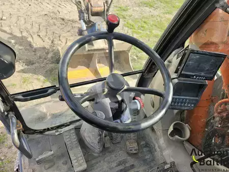 Mobilbagger 2009 Hitachi ZX 140 W-3 (8)
