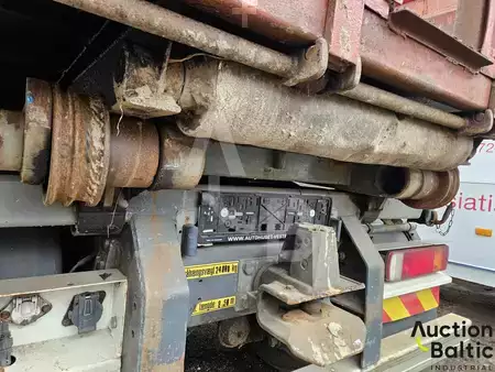 Vrachtwagen 1999 Volvo FM 12 (12)