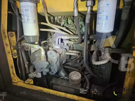 Pelles sur chenilles 2013 Volvo EC 180D (10)