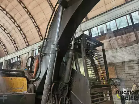 Pelles sur chenilles 2013 Volvo EC 180D (9)
