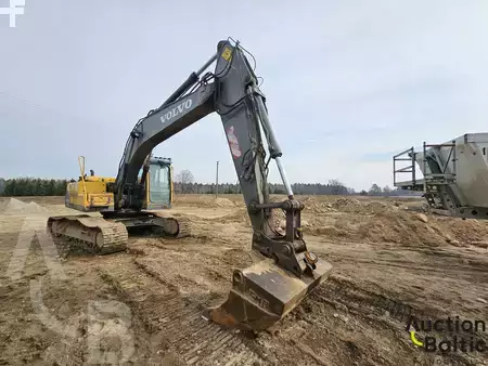 Pelles sur chenilles 2003 Volvo EC 210 B LC (5)