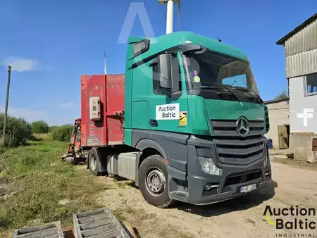 Vrachtwagen 2014 Mercedes-Benz Actros 1845 (2)