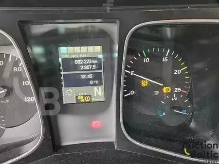 Vrachtwagen 2017 Mercedes-Benz Actros 843 (10)
