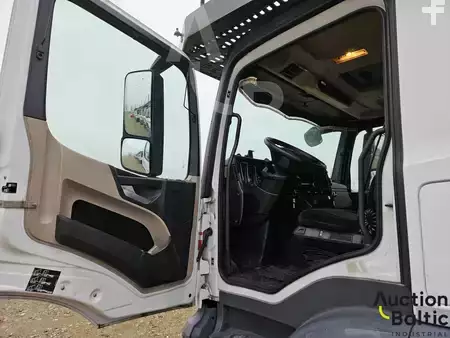 Vrachtwagen 2017 Mercedes-Benz Actros 843 (5)