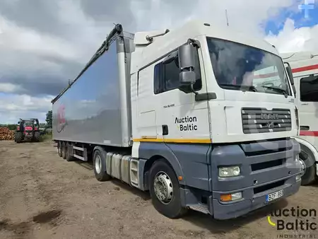 Vrachtwagen 2006 MAN TGA 18.430 (1)