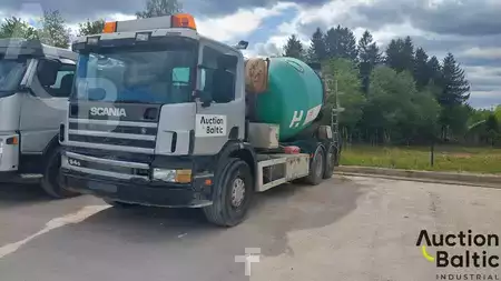 Camiónes hormigoneras 2000 Scania P 94 GB (1)
