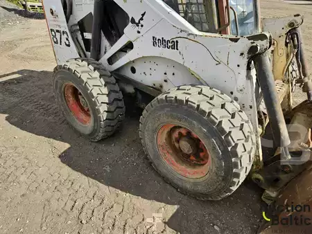 Mini-carregadeira 2001 Bobcat 873 (17)