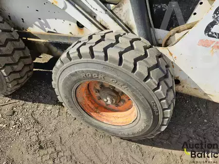 Mini-carregadeira 2001 Bobcat 873 (18)