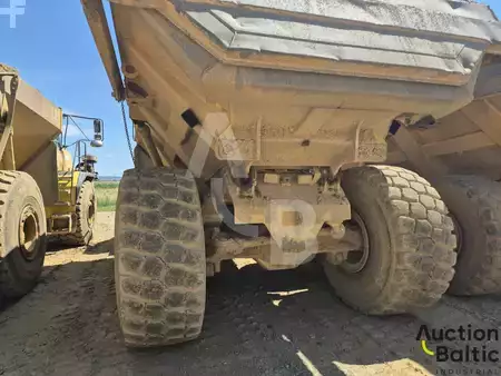 Knickgelenkte Muldenkipper/Dumper 2005 Bell B 40 D (2)