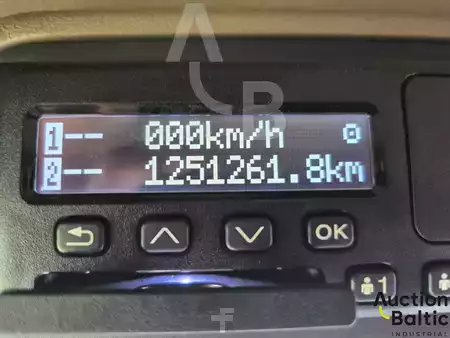 Lastkraftwagen 2008 Renault Premium 450.19 (12)