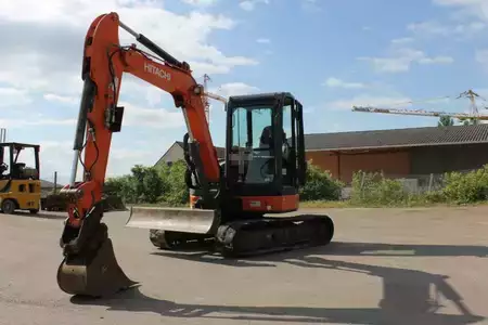 Koparki gąsienicowe 2010 Hitachi ZAXIS 52U-3CLR (2)