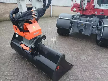 Mobiele graafmachines 2024 Takeuchi TB395W (8)