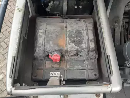 Mobil gravemaskin 2015 Doosan DX210W-5 (10)
