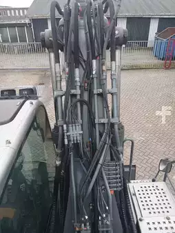 Mobil gravemaskin 2015 Doosan DX210W-5 (12)