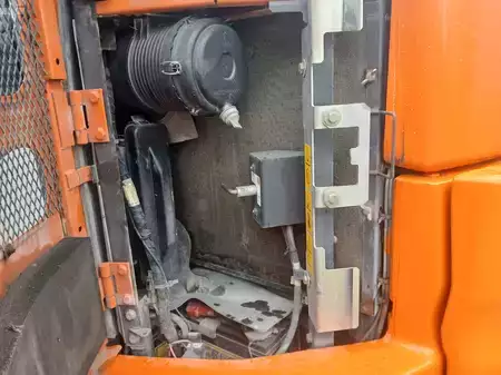 Koparki gąsienicowe 2017 Hitachi ZX85USB-5A (7)