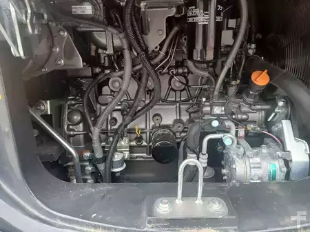 Bæltegraver 2023 Hitachi ZX65USB-6 CLR (7)