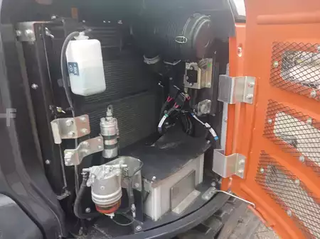 Bæltegraver 2023 Hitachi ZX65USB-6 CLR (8)