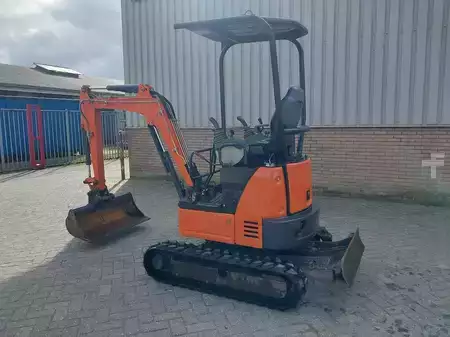 Excavadoras de cadenas 2019 Hitachi ZX19U-6 YR (2)