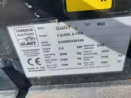 Kerekes rakodó 2020 Giant G2200E X-tra (12)