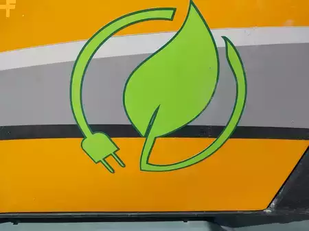 Kerekes rakodó 2020 Giant G2200E X-tra (3)
